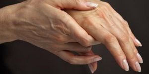 Зуд на пальцах рук дерматология и косметология