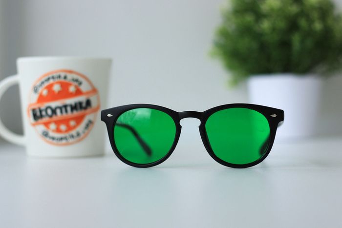 Зеленые очки при глаукоме